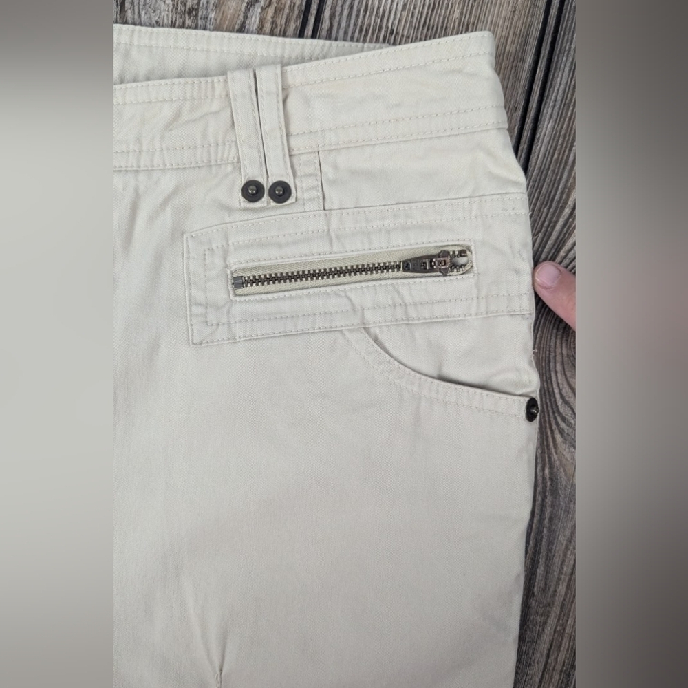 Ojai Size 4 Cream Off White Vintage Capris With Unique Knees And Elastic Hems - Picture 7 of 16